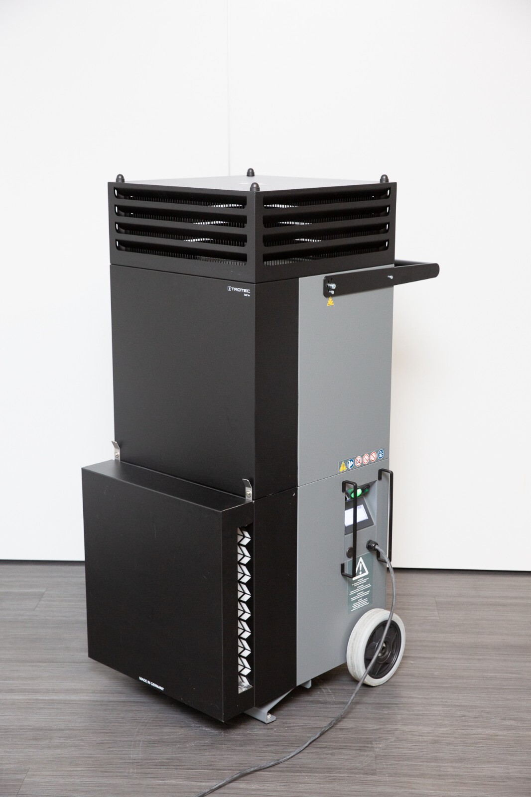 Trotec TAC V+ schräg von vorne rechts